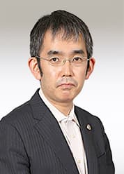 鶴岡 所長 弁護士 佐藤 充崇